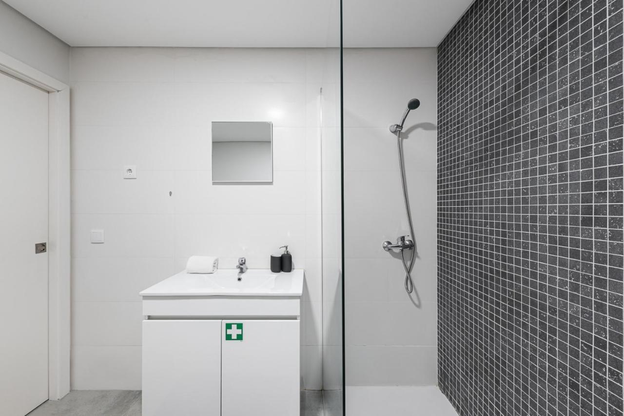 Guestready - Olimpio Flat Apartman Porto Kültér fotó